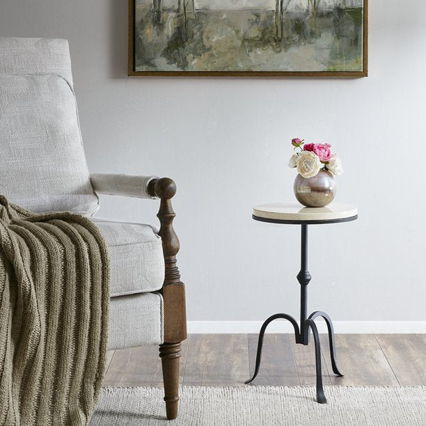End Table, Round End Table Ideal for Any Room, Side Tables Living Room, Side Tables Bedroom, Metal Structure Side Table Great for Indoor & Outdoor, 3 Matte Metal Legs Accent Table, Black