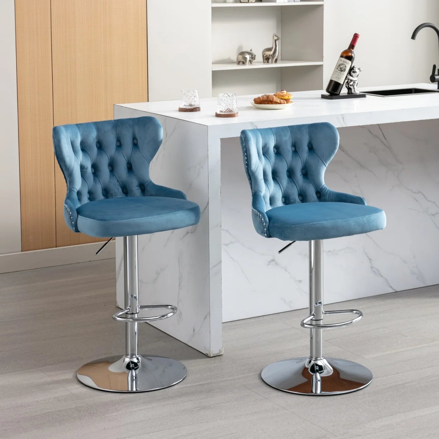 Bar Stool Swivel Chairs Set of 2, Velvet Adjustable Height Barstools with Tufted Back and Footrest, Modern Upholstered Tall Bar Stools Dining Chairs for Home Pub Kitchen Island Cafe, Light Blue