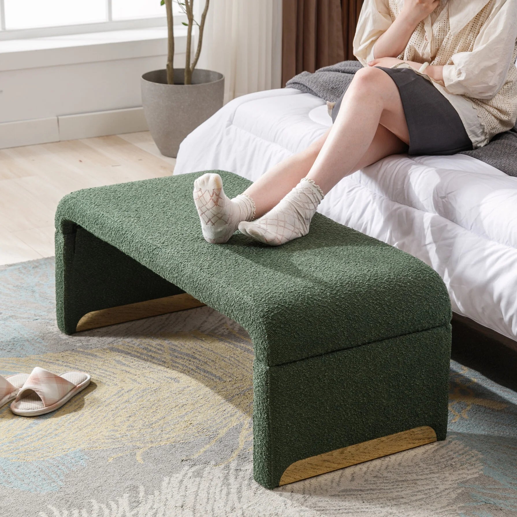 Boucle Fabric Ottoman, Rectangular End of Bed Stool Footstool with Metal Legs, Indoor Bedroom Bench for Entryway Living Room, Green